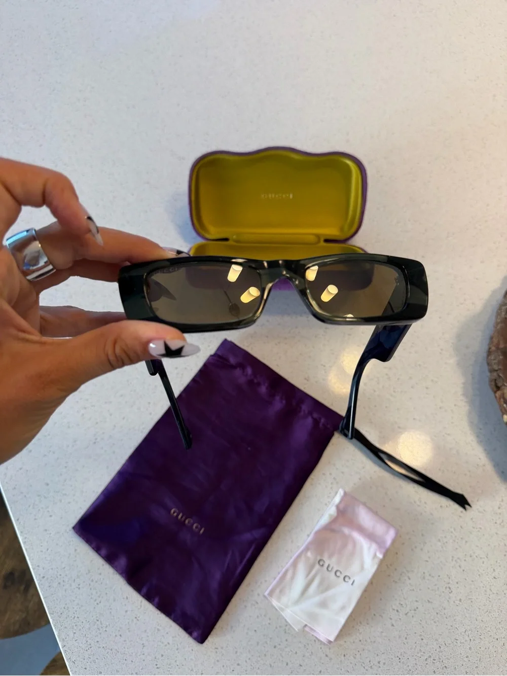 Gucci GG Logo Rectangular Sunglasses Dark Green w/ Case & Accessories